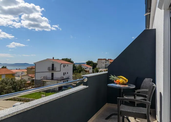 Etta Ciovo Apartman *