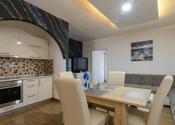 Etta Ciovo Apartman