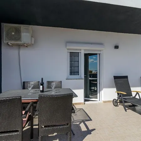 Etta Ciovo * Trogir