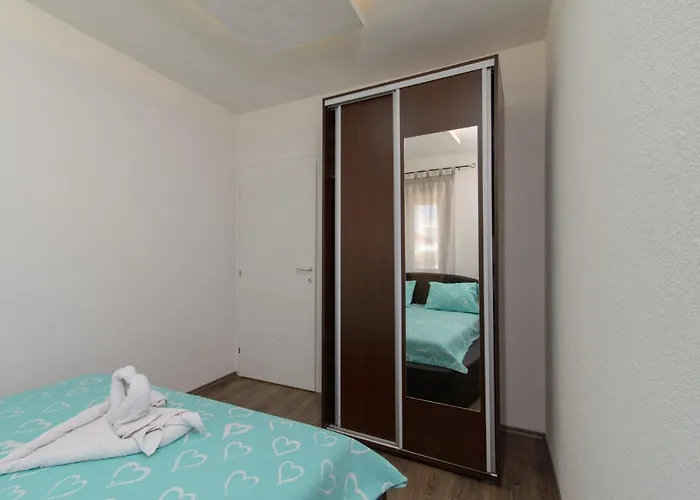 Etta Ciovo Apartment